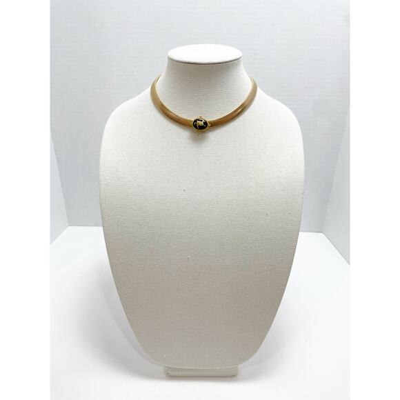 Vintage Gold-Tone Pegasus Choker Necklace Black Enamel Medallion - Picture 3 of 7